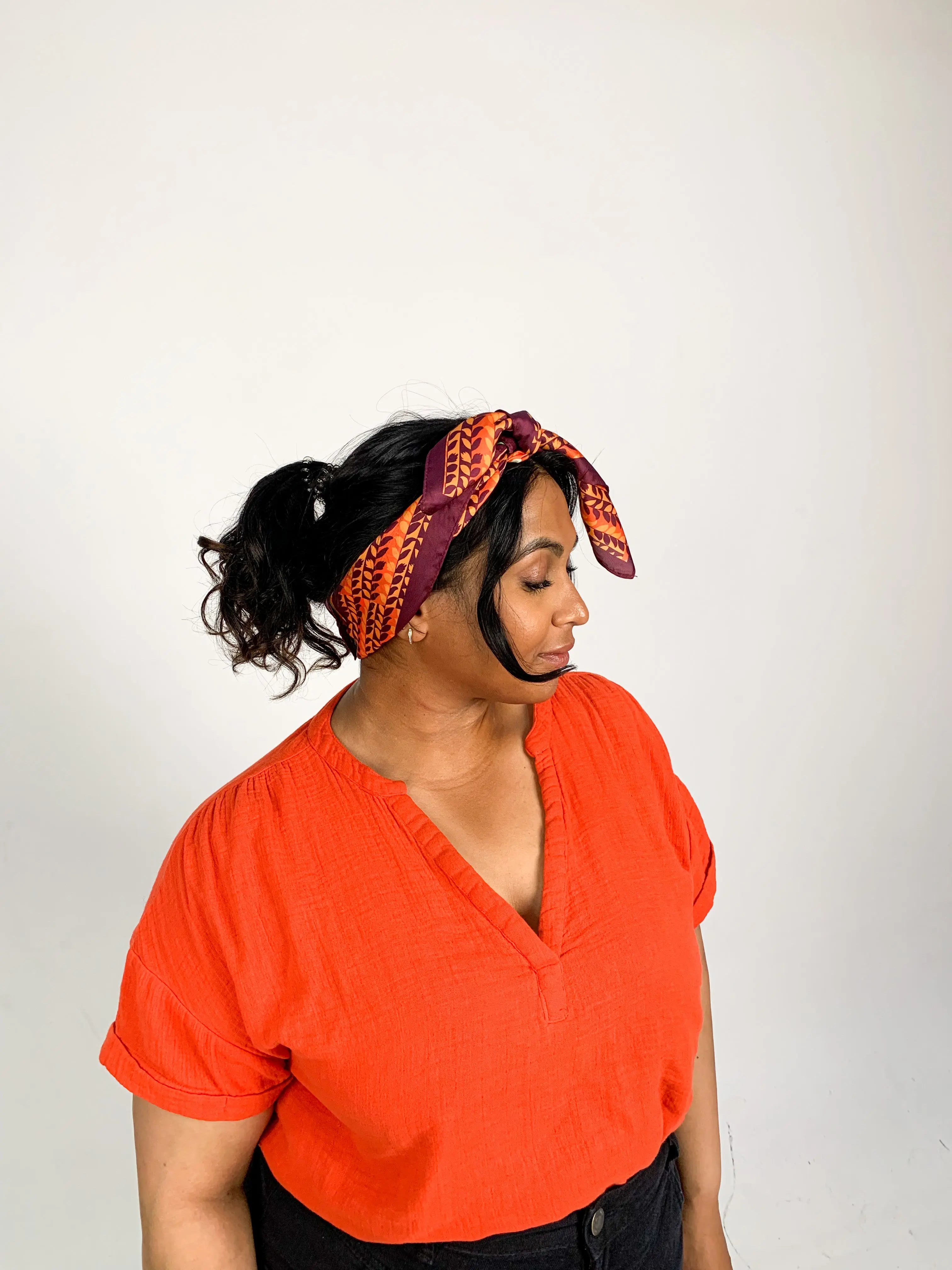 Sunset Daisy Bandanna hibiscus lush